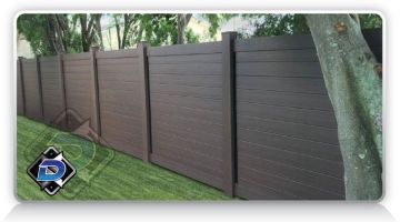 Horizontal Privacy Fencing 