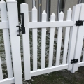 ROTHBURY CONCAVE PICKET FENCE